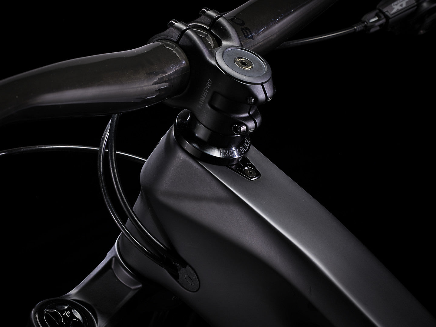 2023 Trek Slash 9.8 - biket.co.za